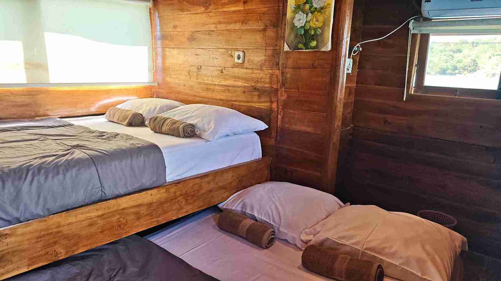 PRIVATE ROOM 2