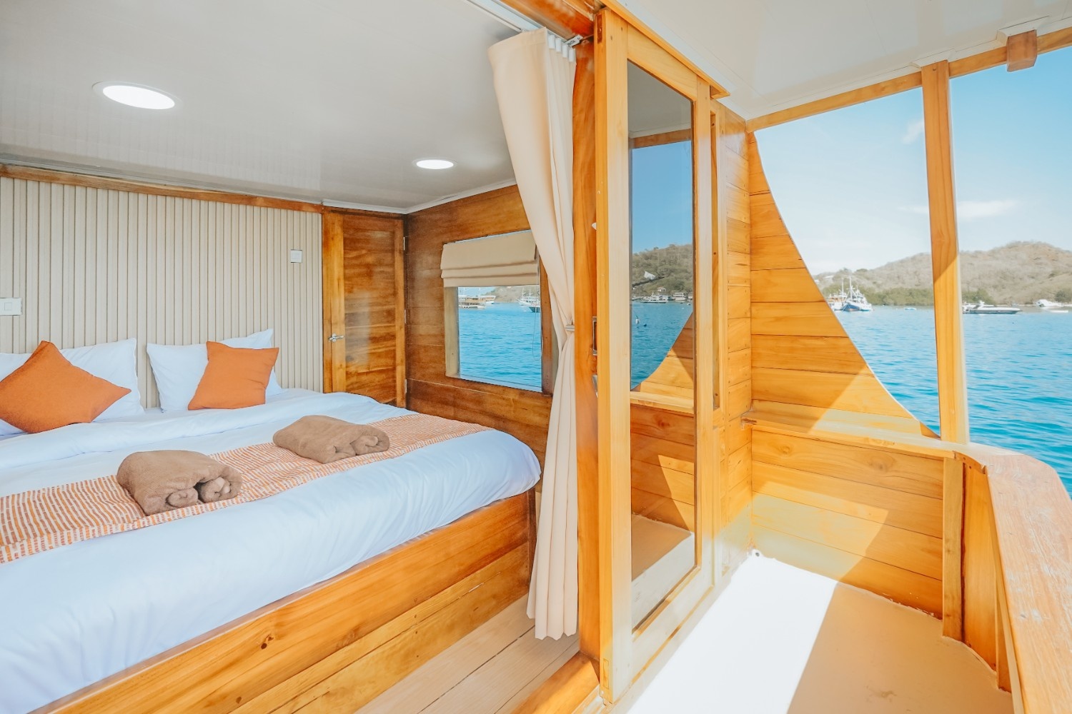 MASTER CABIN BALCONY