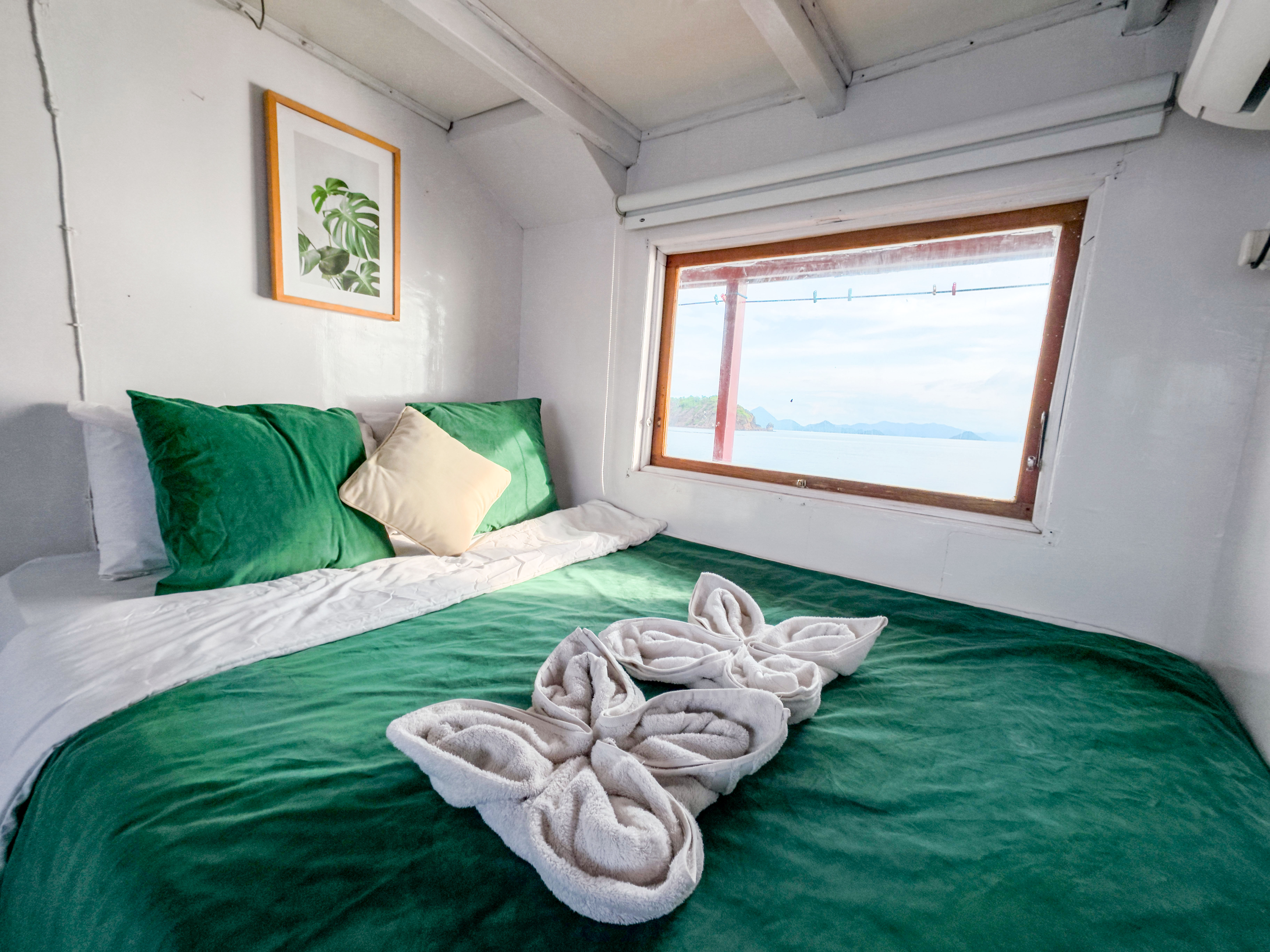 Deluxe Cabin 3 (Main Deck)